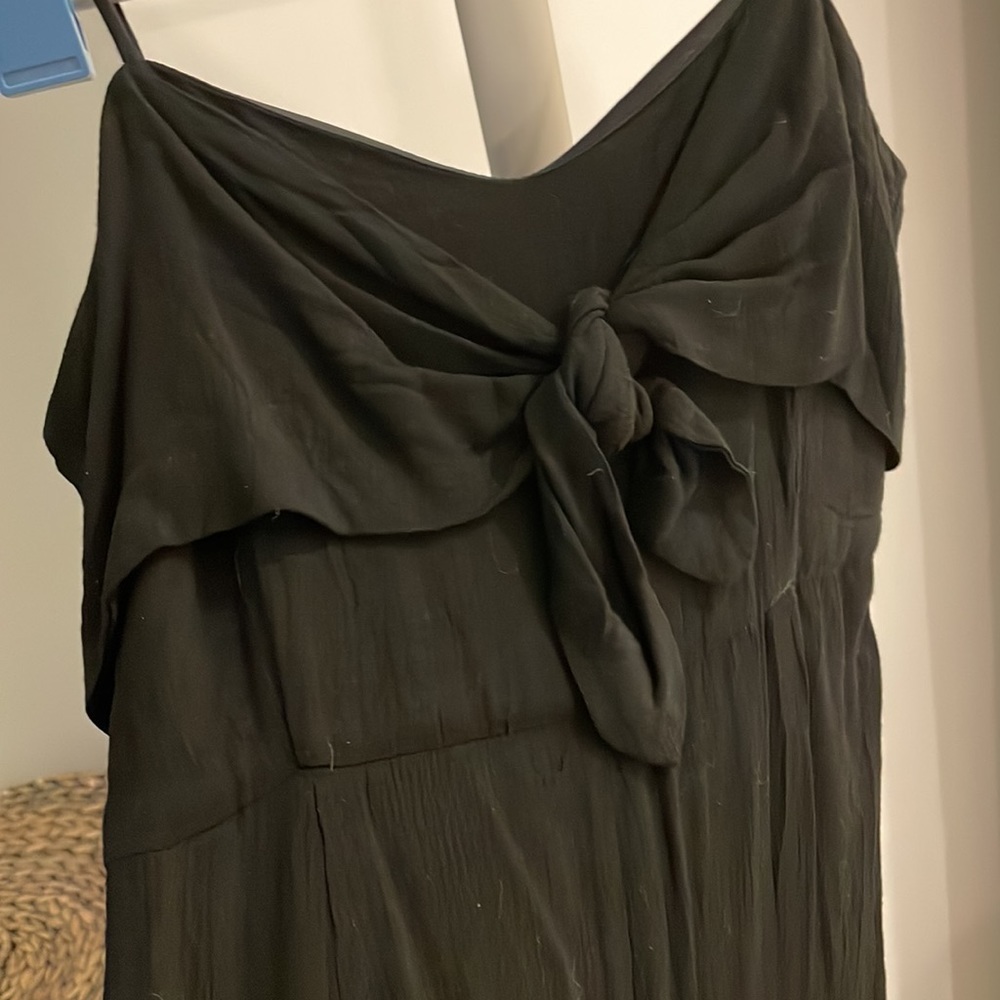 Francesca’s Cropped Black Romper